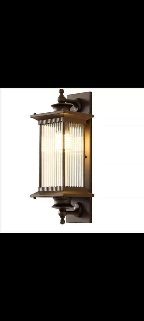 Pillar wall lamp